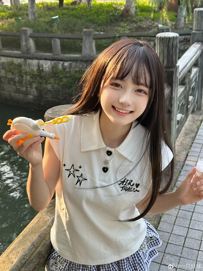 码头灯火